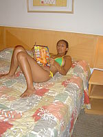 Photo 4, Solo Girl Poses