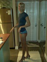 Photo 3, Drunk College Mommy