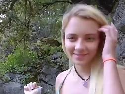 7 min - Penetrates big cock outdoors