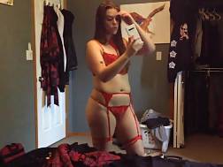 15 min - Spy cam dancing lingerie