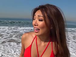 19 min - Oriental beach masturbation