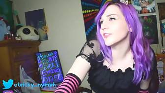 pretty emo camgirl fingers