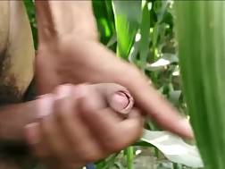9 min - Unshaved handjob cumshot