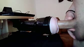 fleshlight fuck big cumshot