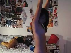 4 min - Asian teen showing dancing