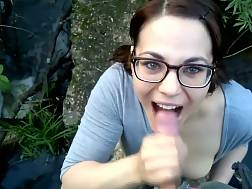 6 min - Bj eats jizz outdoor