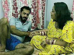17 min - Desi bhabhi caught hindi