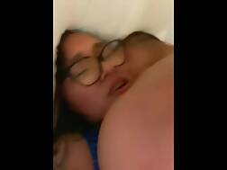 8 min - Milf latina