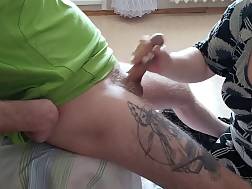 5 min - Fat rubs ass dick