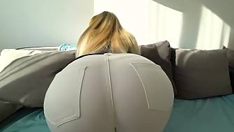 young babe huge butt