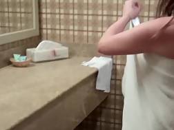 6 min - Shoot shower wet