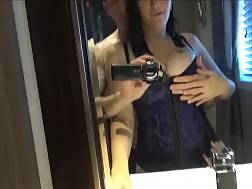 14 min - Busty darkhaired young mamma