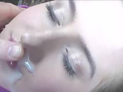 5 min - Deep mouth lighthaired mother