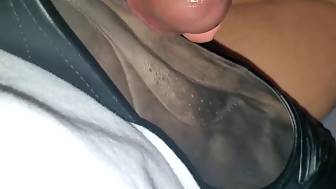 unpainted dirty toesandhappy