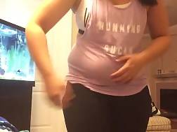 5 min - Chubby belly tits