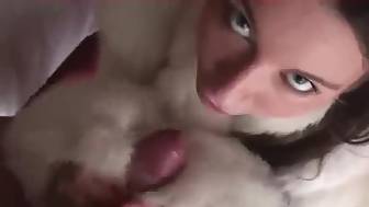 chick suck handjob