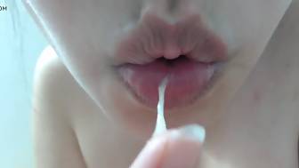 chick eats vaginal cunt
