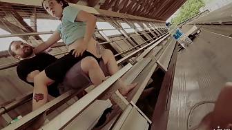 bleacher feature