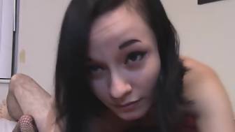 hot girlie rides dick